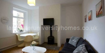 Lounge / Dining Room 