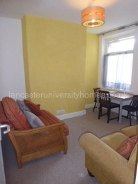 Sitting room/diner