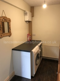 Washing machine and tumble dryer