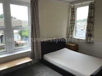 Middle floor, front bedroom. 