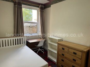 Ground floor, back bedroom